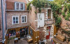 The People - Lille